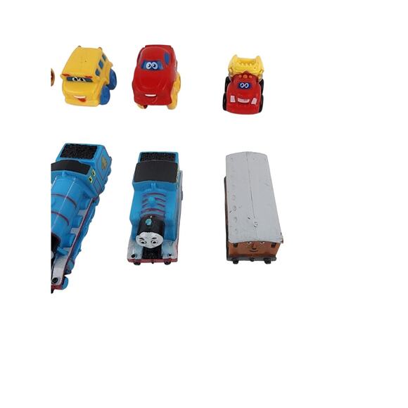Thomas the Train and Little Chuck My Busy Book FIGURES ONLY lot of 12 - Picture 8 of 13